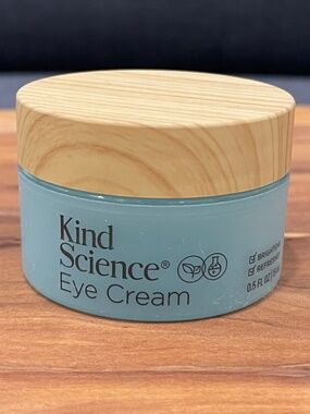 NWT KIND SCIENCE BY ELLEN DEGENERES Eye Cream Brightens Refreshes Lightweight